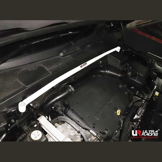 Barre anti-rapprochement Ultra Racing à 2 points LAND ROVER FREELANDER 2 (L359) 2.2D 2WD 2006-2014