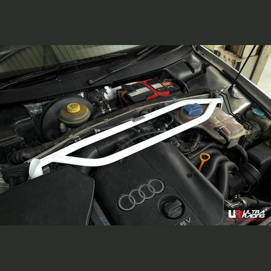 Barre anti-rapprochement Ultra Racing 2P AUDI A4 B5 (TYP 8D) 1.8T 2WD 1995-2001