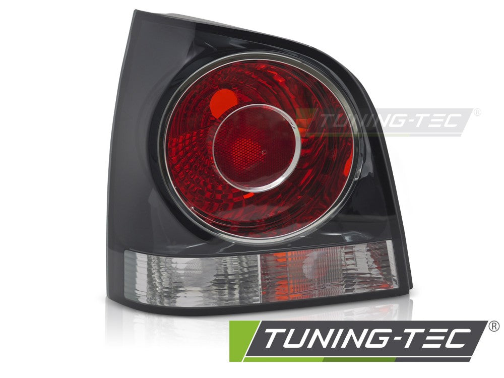 Feu arrière fumé noir côté gauche TYC compatible VW Polo 9N3 HB 05-09