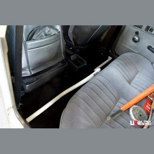  Bar de la salle Ultra Racing MITSUBISHI LANCER A174 1.8T 2WD 1981-1987