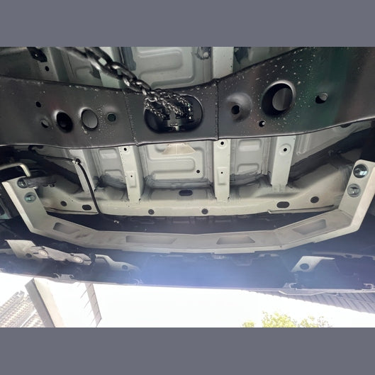  Barre anti-collision arrière Ultra Racing UR-CR2-4536 pour TOYOTA FORTUNER TOYOTA FORTUNER 2ND GEN (AN150) 2.4D 2WD 2015-2019