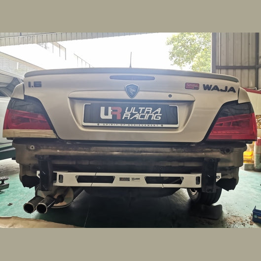  Barre anti-collision arrière Ultra Racing UR-CR2-4539 PROTON WAJA PROTON WAJA 1.6 2WD NORMAL ENGINE 2000-2011