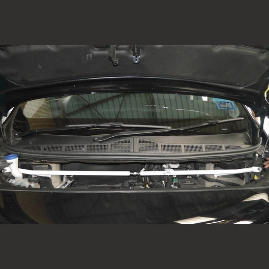  Barre anti-rapprochement 4 points Ultra Racing PEUGEOT TRAVELLER 3RD GEN (MK3) 2.0D 2WD 2016+