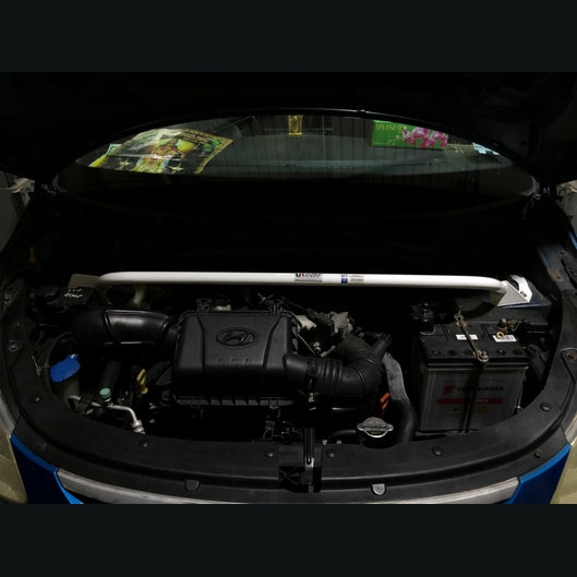 Barre anti-rapprochement Ultra Racing à 2 points HYUNDAI I10 1ST GEN (PA) 1.1 2WD 2007-2016