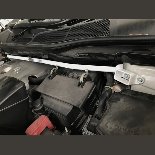  Barre anti-rapprochement Ultra Racing à 2 points LEXUS RX 270 3TH GEN (AL10) 2.7 2WD FACELIFT 2012-2015