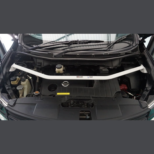  Barre anti-rapprochement Ultra Racing à 2 points NISSAN ELGRAND 3RD GEN (E52) 3.5 V6 2WD 2010+