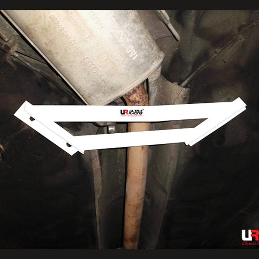  Barre anti-rapprochement Ultra Racing 2 points mi-mollet AUDI A6 C4 (TYP 4A) 2.6 2WD 1994-1997