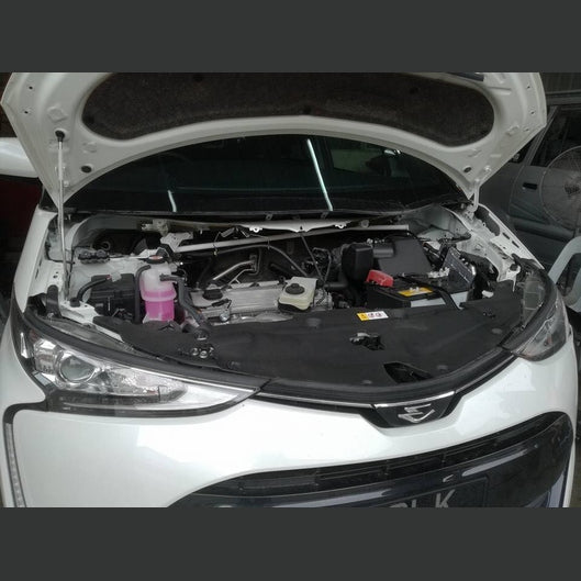  Barre anti-rapprochement Ultra Racing TOYOTA ESTIMA 3RD GEN (XR50) 2.4 2WD 2006-2019