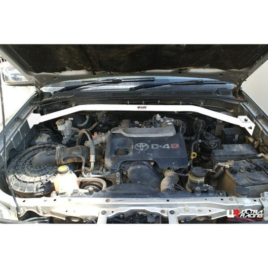  Barre anti-rapprochement Ultra Racing TOYOTA HILUX VIGO 7TH GEN (AN10) 2.5D 4WD 2004-2015