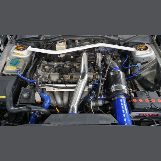  Barre anti-rapprochement Ultra Racing VOLVO 850 2.5T OBD2 2WD WAGON 1992-1997