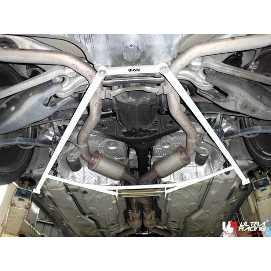  Barre anti-rapprochement arrière inférieure à 6 points Ultra Racing MERCEDES-BENZ R230 5TH GEN SL350 3.5 V6 2WD 2001-2011