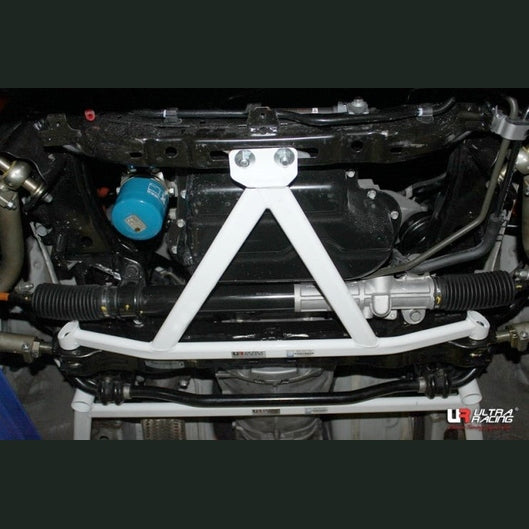  Barre anti-rapprochement avant inférieure 3 points Ultra Racing HYUNDAI GENESIS COUPE (BK) 2.0T 2WD 2009-2016