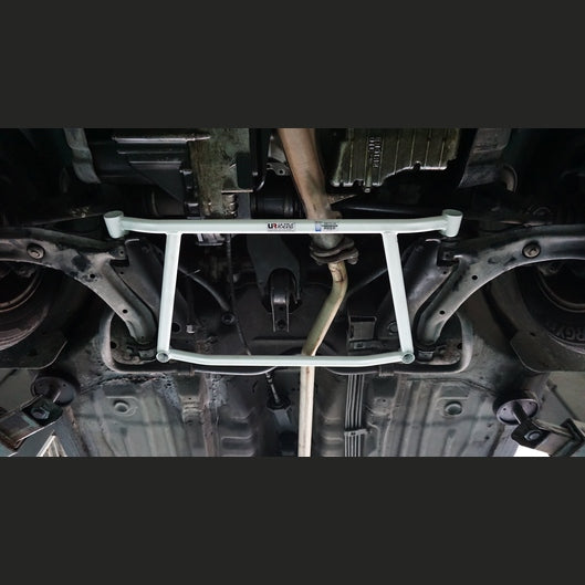  Barre anti-rapprochement avant inférieure à 4 points Ultra Racing HONDA CITY 3RD GEN (3A2/SX8) 1.5 2WD 1996-2002