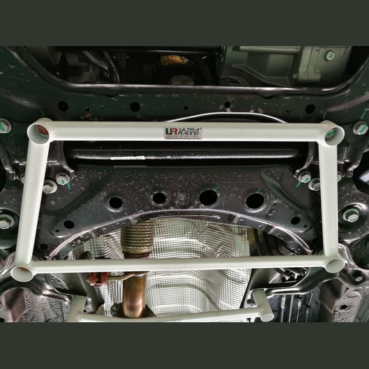 Barre anti-rapprochement avant inférieure à 4 points Ultra Racing PROTON X70 1.8T 2WD CBU 2019-2020