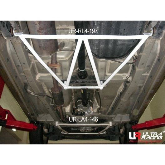  Barre anti-rapprochement avant inférieure à 4 points Ultra Racing TOYOTA AVANZA 1ST GEN (F600) 1.3 2WD 2003-2011