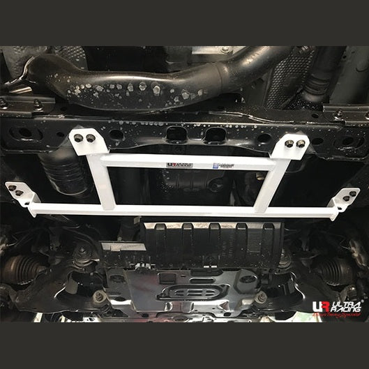  Barre anti-rapprochement avant inférieure à 4 points Ultra Racing TOYOTA FJ CRUISER (XJ10/GSJ10) 4.0 V6 4WD 2010-2017