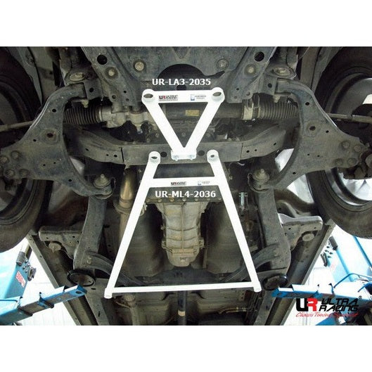  Barre anti-rapprochement inférieure Ultra Racing 4P ISUZU D-MAX 2ND GEN (RT50) 2.5D 2WD 2012+