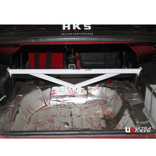  Barre anti-rapprochement supérieure arrière 3 points Ultra Racing HYUNDAI EXCEL 2ND GEN (X2) 1.5 2WD 1989-1995