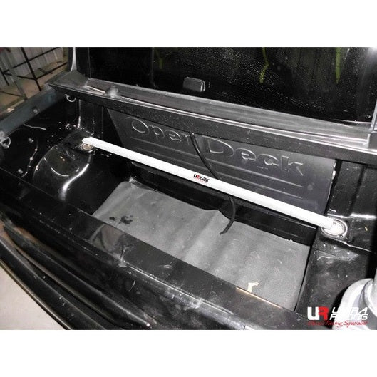  Barre anti-rapprochement supérieure arrière Ultra Racing 2P TOYOTA BB 1ST GEN (XP30) 1.5 2WD OPEN DECK 2000-2001