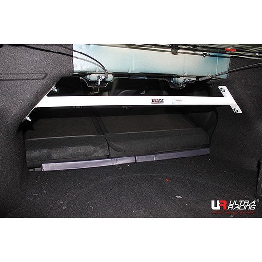  Barre anti-rapprochement supérieure arrière Ultra Racing HYUNDAI AVANTE 5TH GEN (MD) 1.6D 2WD 2011-2016