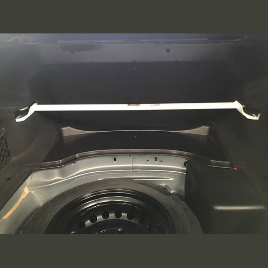  Barre anti-rapprochement supérieure arrière Ultra Racing MERCEDES-BENZ C207 C207 (COUPE) 2.5 2WD FACELIFT 2009-2017