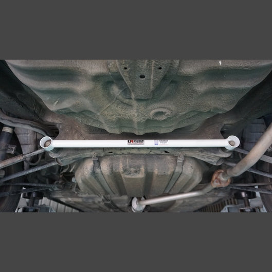  Barre de liaison inférieure arrière à 2 points Ultra Racing HONDA CITY 3RD GEN (3A2/SX8) 1.5 2WD 1996-2002