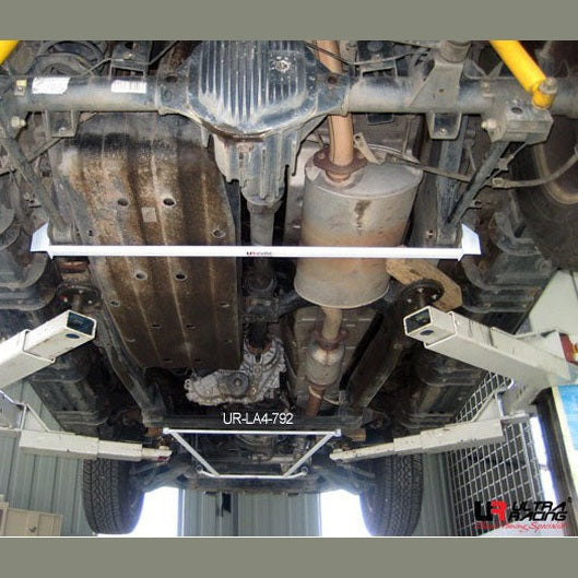  Barre de liaison inférieure arrière à 2 points Ultra Racing SSANGYONG KORANDO SPORT 2.9D 4WD 2012-2018