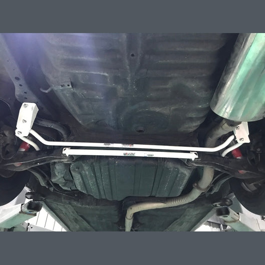  Barre de liaison inférieure arrière Ultra Racing HONDA CIVIC 4TH GEN (EF) 1.6 2WD HATCHBACK 1987-1991