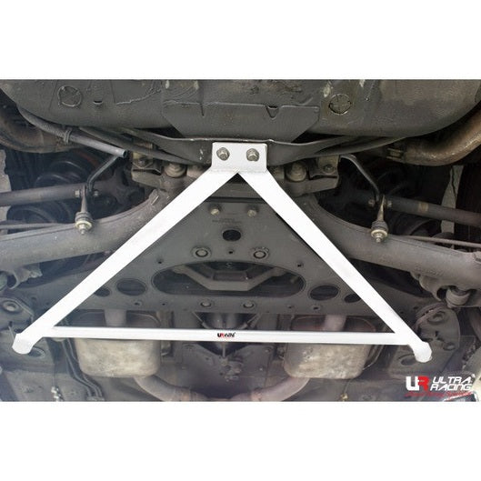  Barre de renfort inférieure arrière 3 points Ultra Racing JAGUAR XK8 (X100) 4.0 2WD 1997-2003