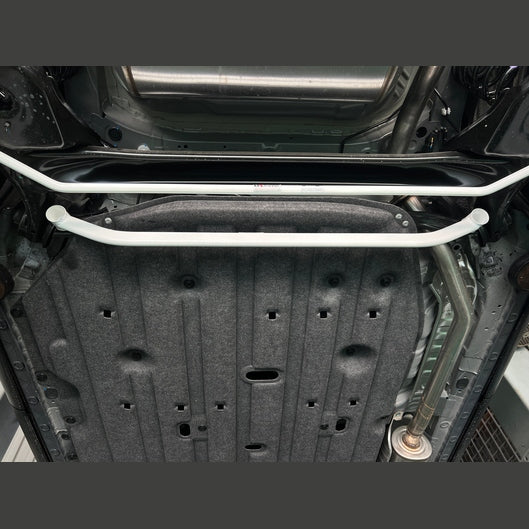  Barre de renfort inférieure arrière Ultra Racing UR-RL2-4295 HONDA HR-V HONDA HR-V 3RD GEN (RV) 1.5T 2WD 2021+
