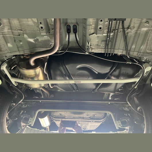  Barre de renfort inférieure arrière Ultra Racing UR-RL4-4512 HONDA WR-V HONDA WR-V (DG4) 1.5 2WD 2023+