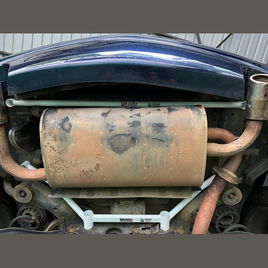  Barre de torsion arrière à 2 points Ultra Racing NISSAN MURANO 1ST GEN (Z50) 2.5 2WD 2003-2007