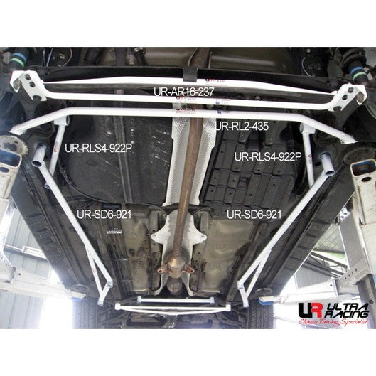  Barre de torsion arrière 6 points Ultra Racing TOYOTA WISH 1ST GEN (AE10) 1.8 2WD 2003-2009