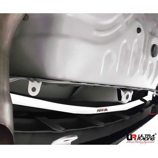  Barre de torsion arrière 7 points Ultra Racing TOYOTA VIOS 3RD GEN (XP150) 1.5 2WD 5-SPEED 2013-2016