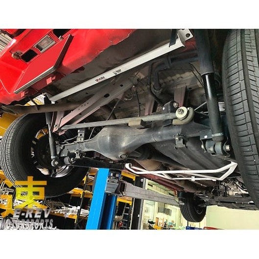  Barre de torsion arrière Ultra Racing à 2 points DAIHATSU TERIOS 2ND GEN (J200) 1.5 2WD 5-SEATER 2006-2016
