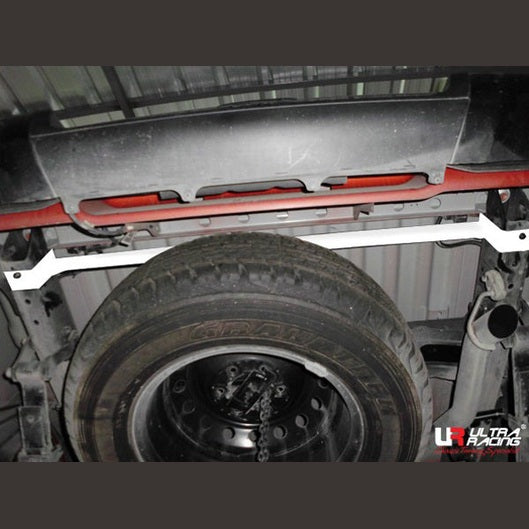  Barre de torsion arrière Ultra Racing 2P FORD EVEREST 2ND GEN (U375/UA) 3.2D 4WD 2015+