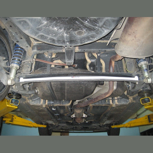  Barre de torsion arrière Ultra Racing 2P TOYOTA ALLION 2ND GEN (T260) 1.5 2007-2010