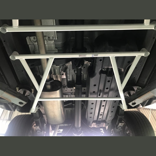  Barre inférieure arrière 4 points Ultra Racing FORD RANGER 3RD GEN (T6) 2.2 4WD FACELIFT 2015+