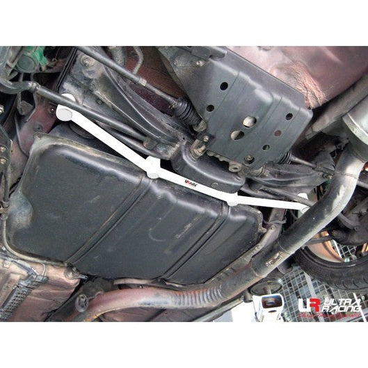  Barre inférieure arrière Ultra Racing à 4 points TOYOTA CELICA 5TH GEN (ST183) 2.0 2WD 1989-1993