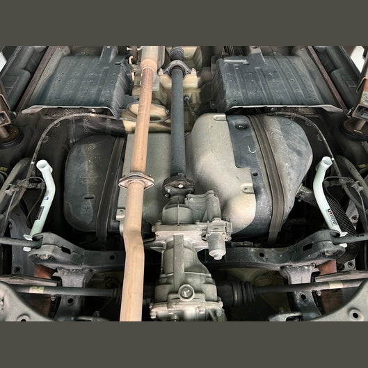  Barres latérales arrière Ultra Racing 2x 2P KIA SPORTAGE 3RD GEN (SL) 2.0D 2WD 2010-2016