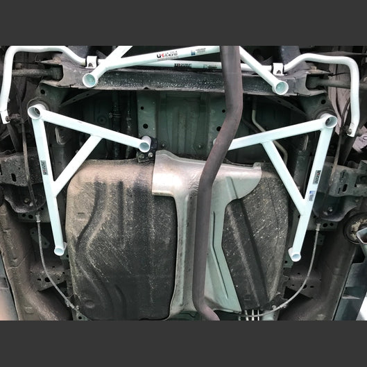  Barres latérales arrière Ultra Racing 2x 3 points MAZDA 8 4TH GEN (LY) 2.3 2WD 2006-2016