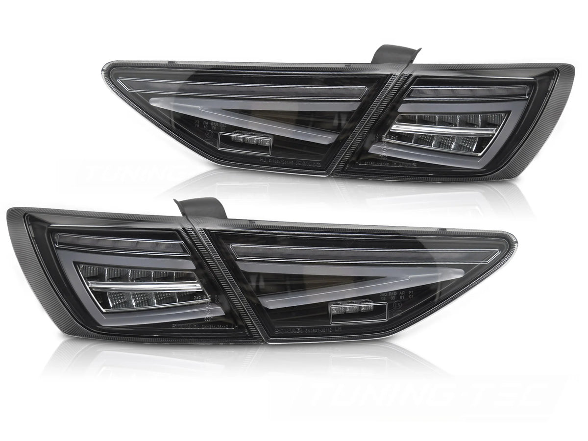 Feux arrière à LED noirs compatibles avec SEAT LEON III 5F 12-20 HB OEM LED