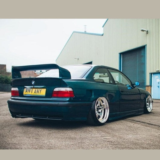 Kit Carrosserie Felony pour BMW E36 Coupé