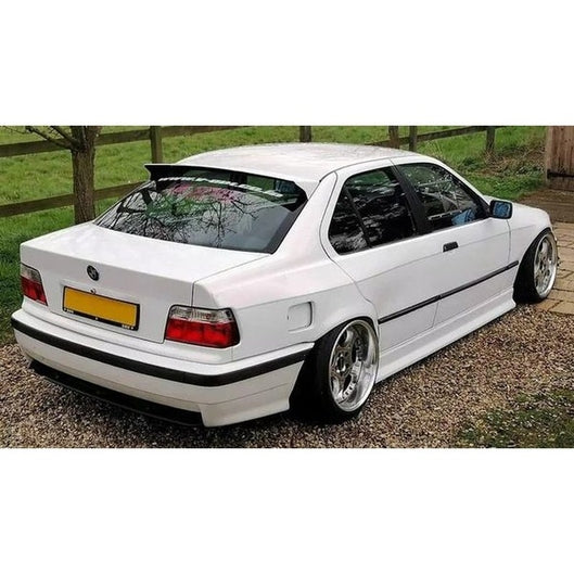 Kit carrosserie felony pour BMW E36 Berline
