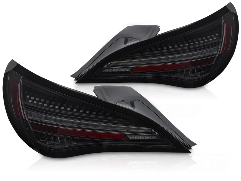 Feux arrière à LED Dynamique noir fumé compatibles avec Mercedes CLA C117 13-19 / X117 14-19 LED d'origine