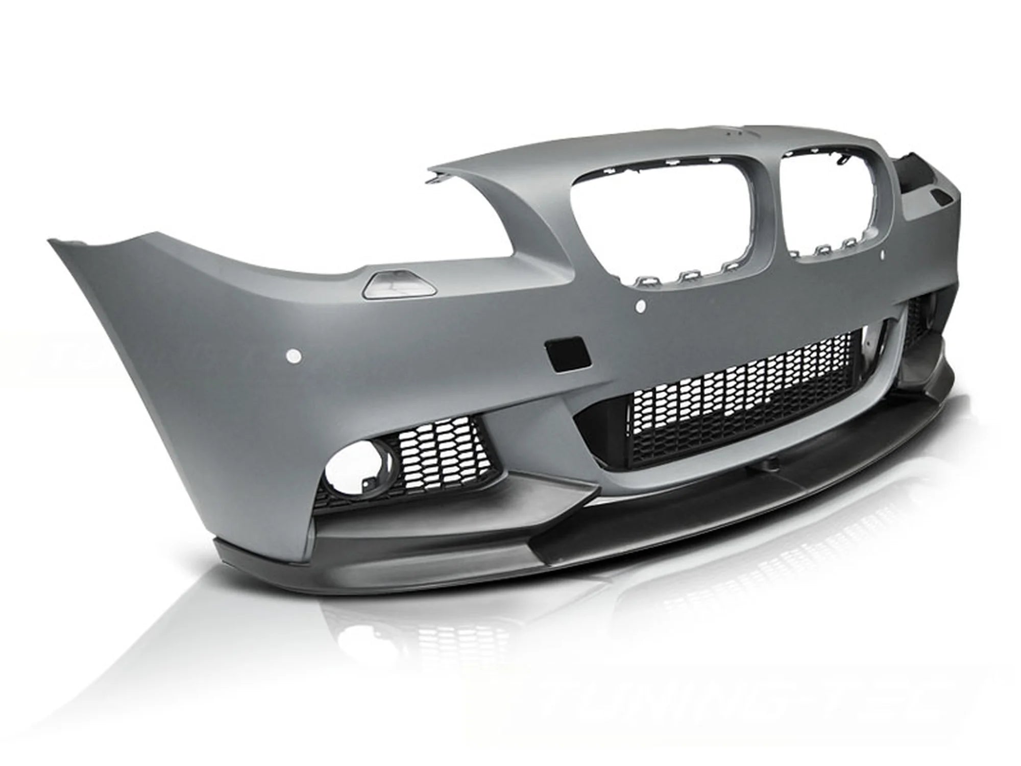 Pare-chocs avant style performance PDC compatible BMW F10 / F11 10-06.13