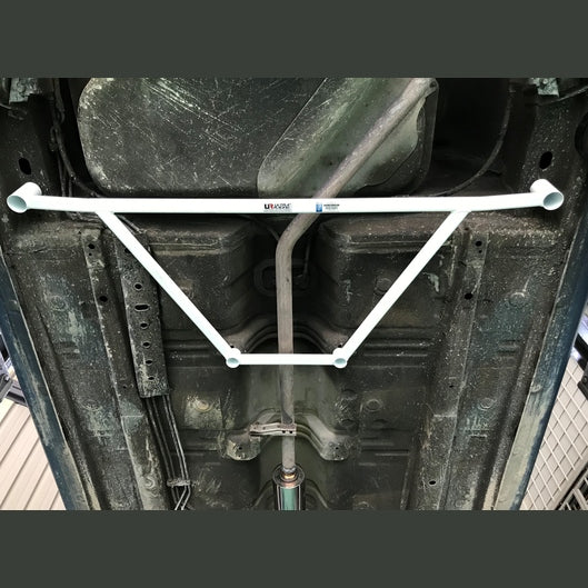  Renfort arrière 4 points Ultra Racing HYUNDAI I10 1ST GEN (PA) 1.1 2WD 2007-2016