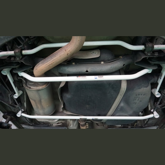  Renfort inférieur arrière Ultra Racing SKODA SUPERB 2ND GEN (B6/TYP 3T) 2.0T 2WD SEDAN 2008-2015