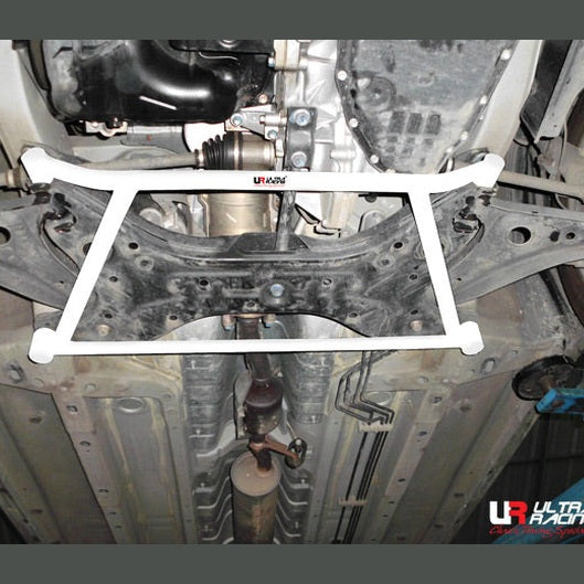  Renfort inférieur avant Ultra Racing 4P MITSUBISHI ATTRAGE 6TH GEN 1.2 2WD SEDAN 2013+