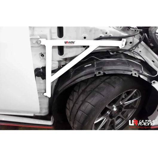  Supports de garde-boue 3 points Ultra Racing NISSAN ALMERA 3RD GEN (N17) 1.5 2WD 2011-2019
